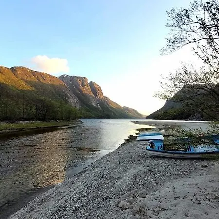 Tysdal Camping *